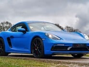 Porsche 718 CAYMAN 4.0 GTS 2