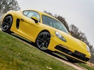 Porsche 718 CAYMAN 4.0 GTS 19