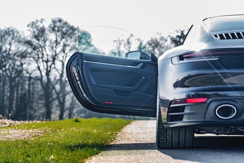 Porsche 911 CARRERA 4S PDK 7