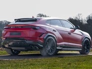 Lamborghini Urus Performante 4