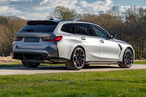 BMW M3 TOURING COMPETITION M XDRIVE 4