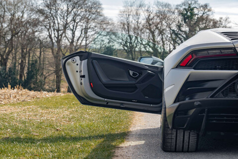 Lamborghini Huracan LP640-4 EVO Coupe 7