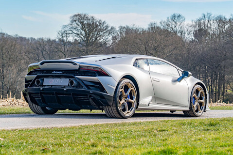 Lamborghini Huracan LP640-4 EVO Coupe 4