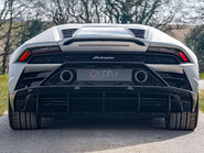 Lamborghini Huracan LP640-4 EVO Coupe 25
