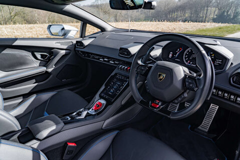 Lamborghini Huracan LP640-4 EVO Coupe 10