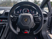 Lamborghini Huracan LP640-4 EVO Coupe 12