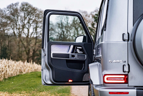 Mercedes-Benz G Series G400 AMG Line Premium+ 7