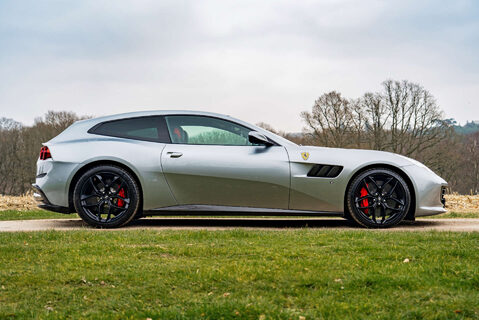 Ferrari GTC4 Lusso GTC4 Lusso T V8 3