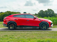 Lamborghini Urus PERFORMANTE 3
