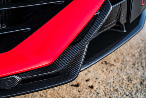 Lamborghini Urus PERFORMANTE 23
