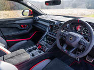 Lamborghini Urus PERFORMANTE 8