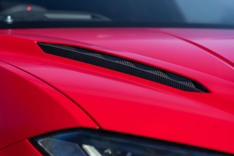 Lamborghini Urus PERFORMANTE 24