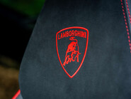 Lamborghini Urus PERFORMANTE 30