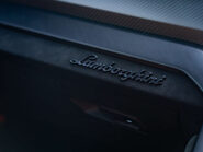Lamborghini Urus PERFORMANTE 13