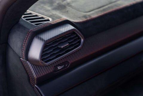 Lamborghini Urus PERFORMANTE 17