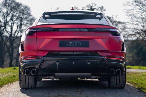 Lamborghini Urus PERFORMANTE 22