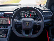 Lamborghini Urus PERFORMANTE 10