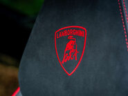 Lamborghini Urus PERFORMANTE 25