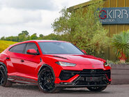 Lamborghini Urus PERFORMANTE 1