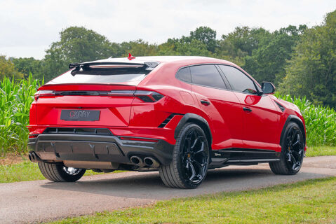 Lamborghini Urus PERFORMANTE 4
