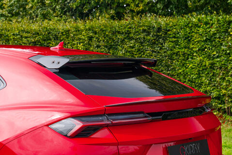 Lamborghini Urus PERFORMANTE 31