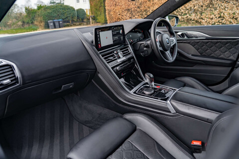 BMW M8 COUPE Competition 8