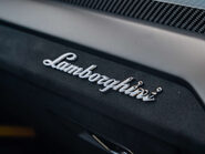 Lamborghini Urus V8 PERFORMANTE AUTO 25