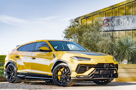 Lamborghini Urus V8 PERFORMANTE AUTO