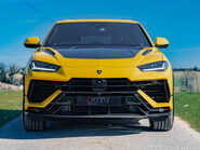 Lamborghini Urus V8 PERFORMANTE AUTO 32