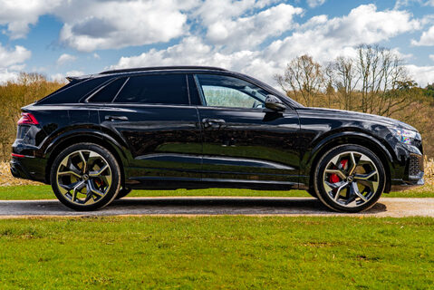 Audi RS Q8 Vorsprung 3