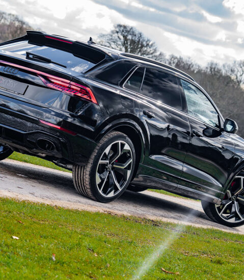 Audi RS Q8 Vorsprung 1