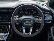 Audi RS Q8 Vorsprung 12