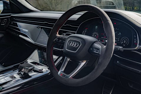 Audi RS Q8 Vorsprung 13