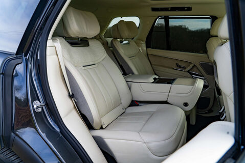 Land Rover Range Rover P615 SV 23