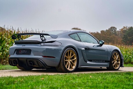 Porsche 718 GT4 PDK