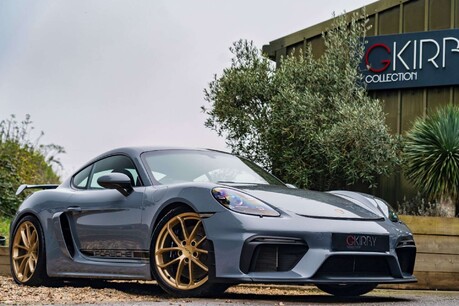 Porsche 718 GT4 PDK