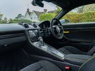 Porsche 718 GT4 PDK 8