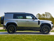 Land Rover Defender 110 Hard Top X-Dynamic HSE 3