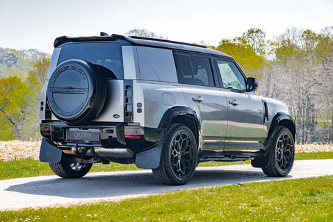 Land Rover Defender 110 Hard Top X-Dynamic HSE 4