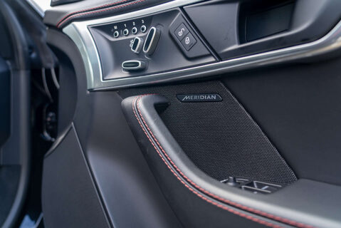 Jaguar F-Type 5.0 F-Type V8 R AWD Auto 4WD 3dr 13