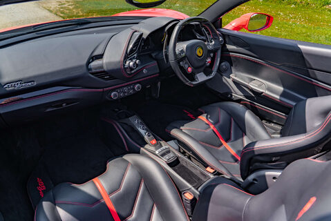 Ferrari 488 Spider 8