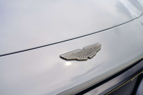 Aston Martin Vantage 4.0 Vantage V8 Roadster Auto 2dr 18