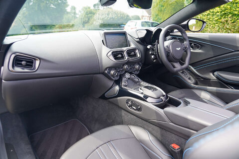 Aston Martin Vantage 4.0 Vantage V8 Roadster Auto 2dr 8