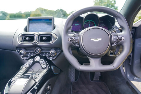 Aston Martin Vantage 4.0 Vantage V8 Roadster Auto 2dr 12