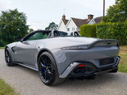 Aston Martin Vantage 4.0 Vantage V8 Roadster Auto 2dr 26