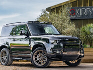 Land Rover Defender 3.0 D250 X-Dynamic HSE Hard Top 1