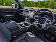 Land Rover Defender 3.0 D250 X-Dynamic HSE Hard Top 10