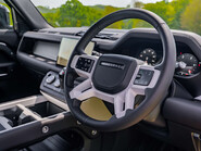 Land Rover Defender 3.0 D250 X-Dynamic HSE Hard Top 13