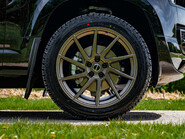 Land Rover Defender 3.0 D250 X-Dynamic HSE Hard Top 5
