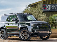 Land Rover Defender 3.0 D250 X-Dynamic HSE Hard Top Obsidian 1